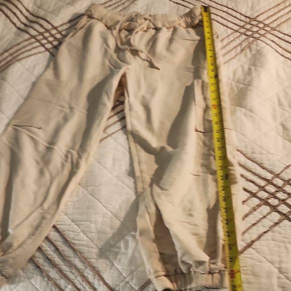 Listicle Cream Cargo Sweats/Joggers - Picture 7 of 10